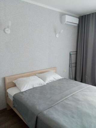 Гостиница Прилив Гурзуф Двухместный номер с 1 кроватью, балконом и видом на море-2